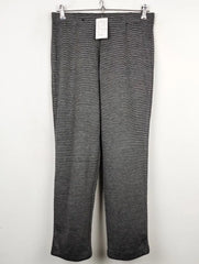 Buy online pre-used pre-loved 100% authentic & Original branded Marks & Spencer (TT-1644) available in Pakistan. Top international brands avilable.