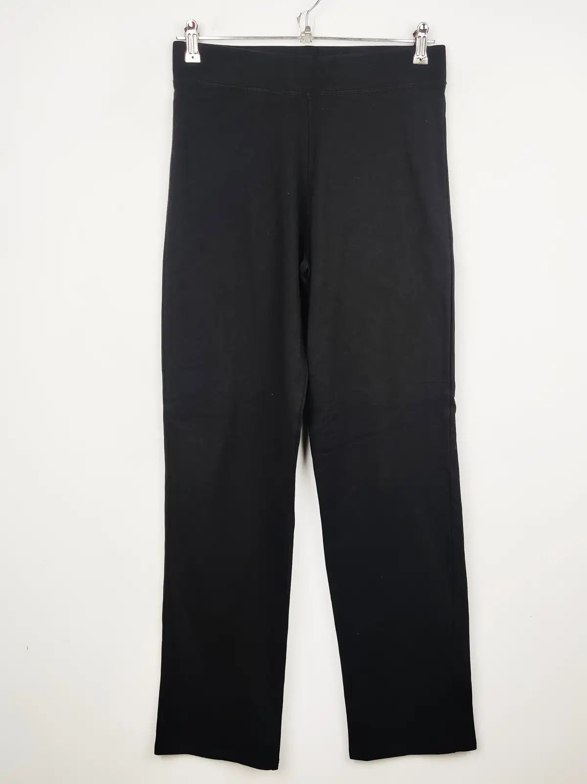 Buy online pre-used pre-loved 100% authentic & Original branded Marks & Spencer (TT-1669) available in Pakistan. Top international brands avilable.