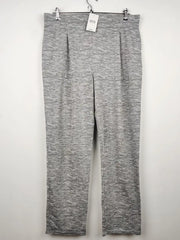 Buy online pre-used pre-loved 100% authentic & Original branded George (TT-1723) available in Pakistan. Top international brands avilable.