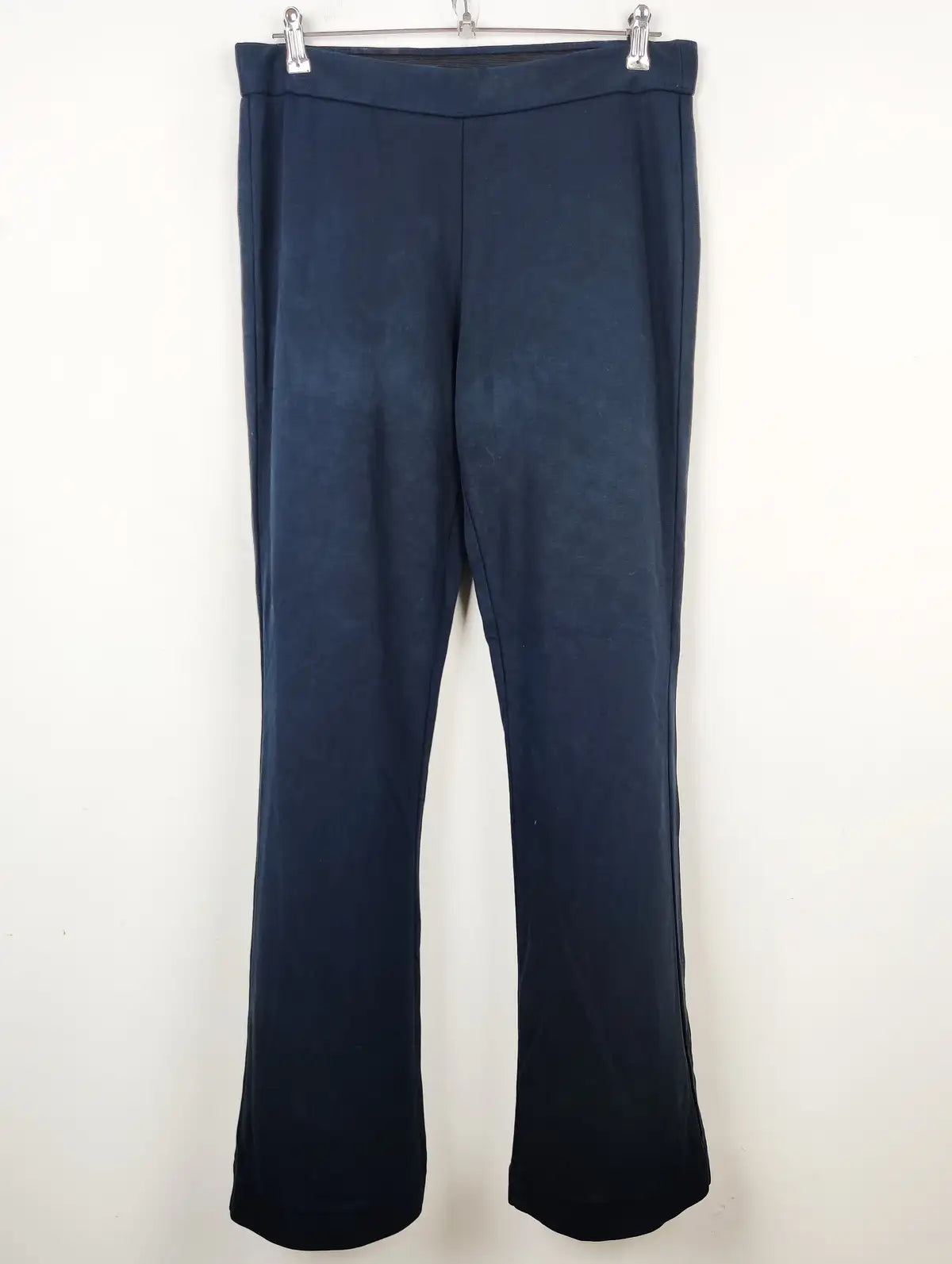 Buy online pre-used pre-loved 100% authentic & Original branded Marks & Spencer (TT-1742) available in Pakistan. Top international brands avilable.