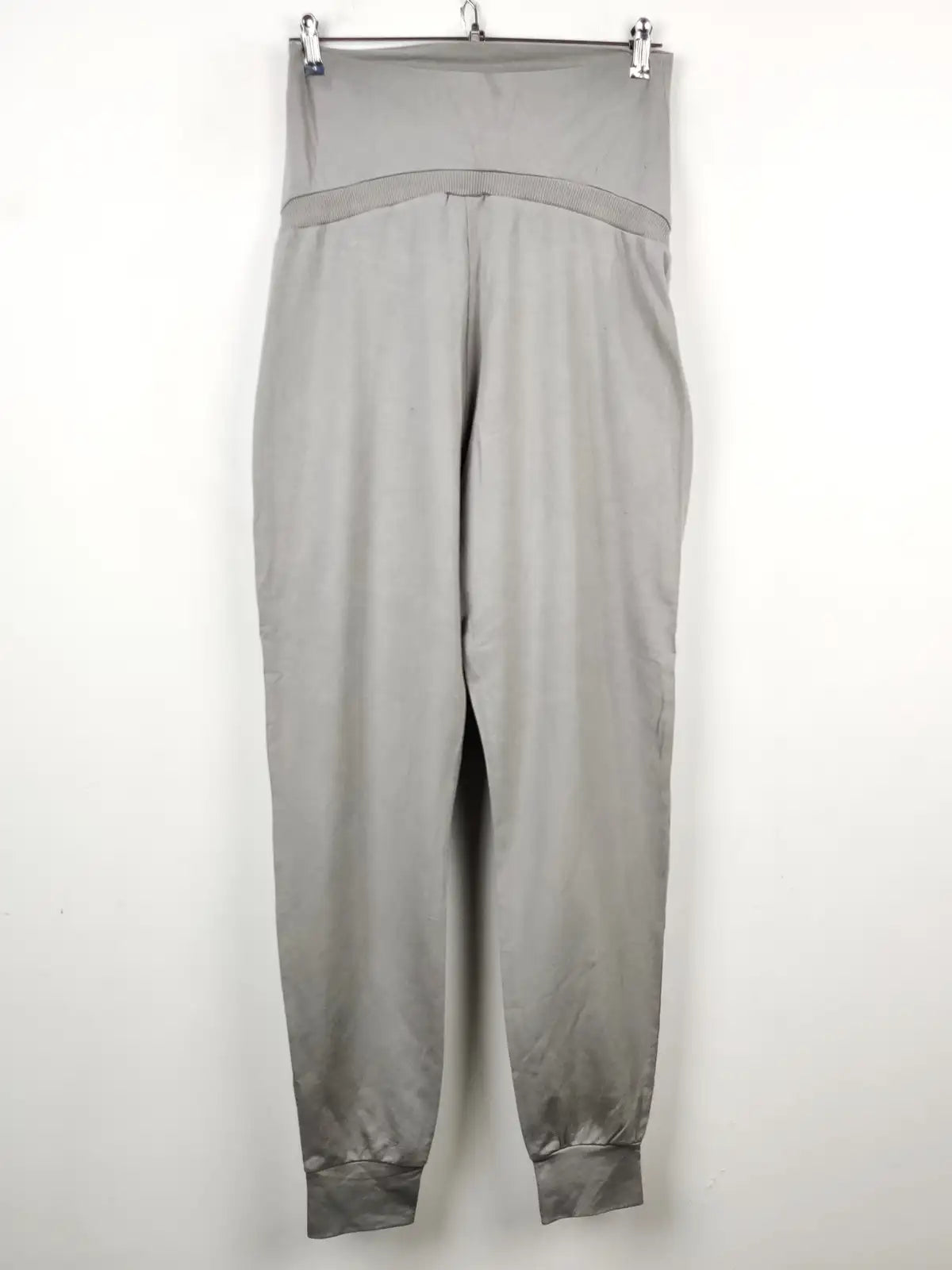 Buy online pre-used pre-loved 100% authentic & Original branded Mp (TT-1787) available in Pakistan. Top international brands avilable.