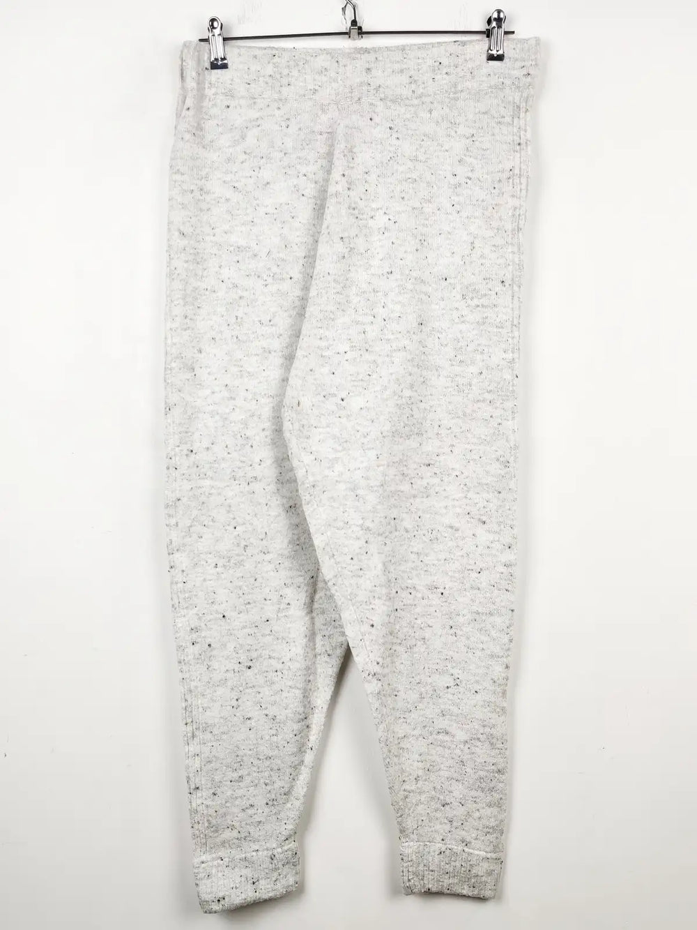 Buy online pre-used pre-loved 100% authentic & Original branded Unknown Brand (TT-1792) available in Pakistan. Top international brands avilable.