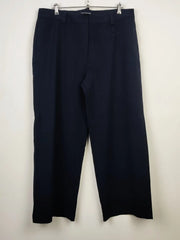 Buy online pre-used pre-loved 100% authentic & Original branded Marks & Spencer (TT-1932) available in Pakistan. Top international brands avilable.