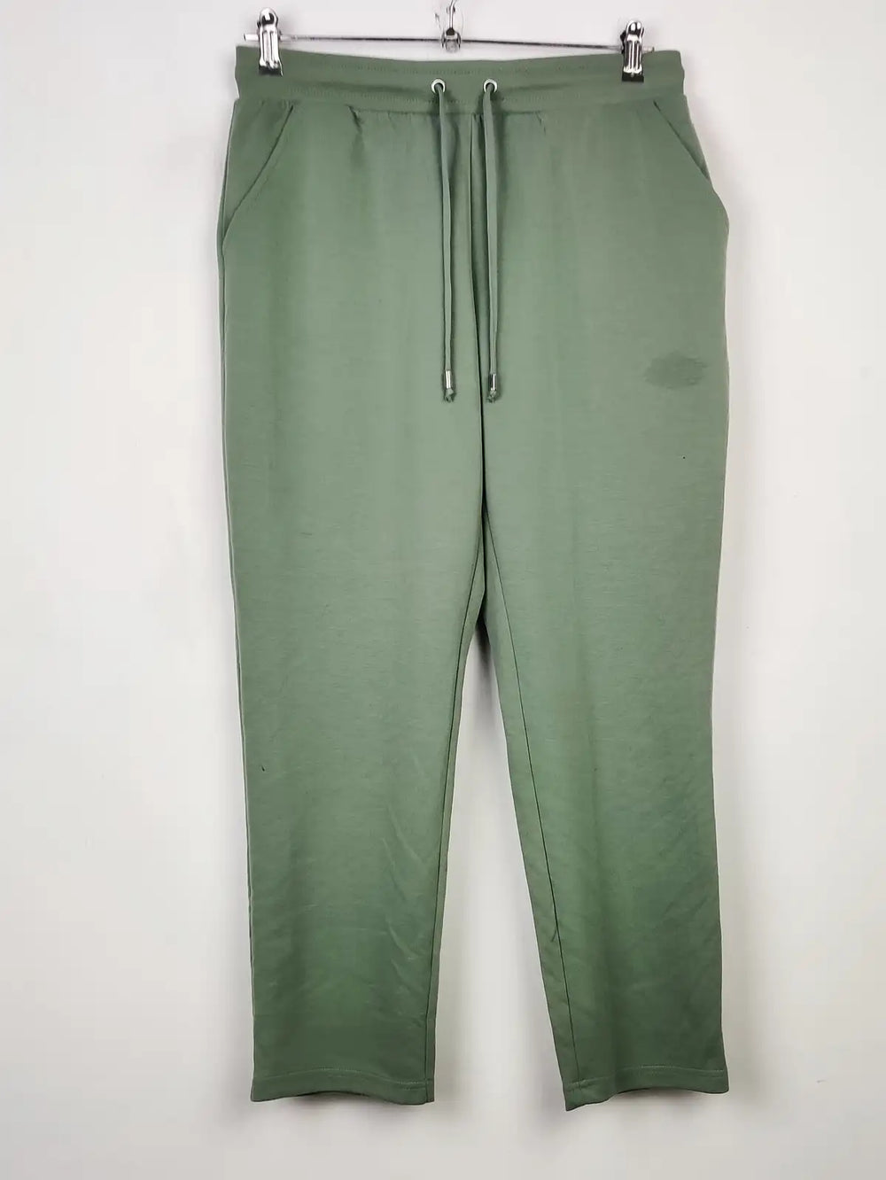 Buy online pre-used pre-loved 100% authentic & Original branded Dunnes Stores (TT-1952) available in Pakistan. Top international brands avilable.