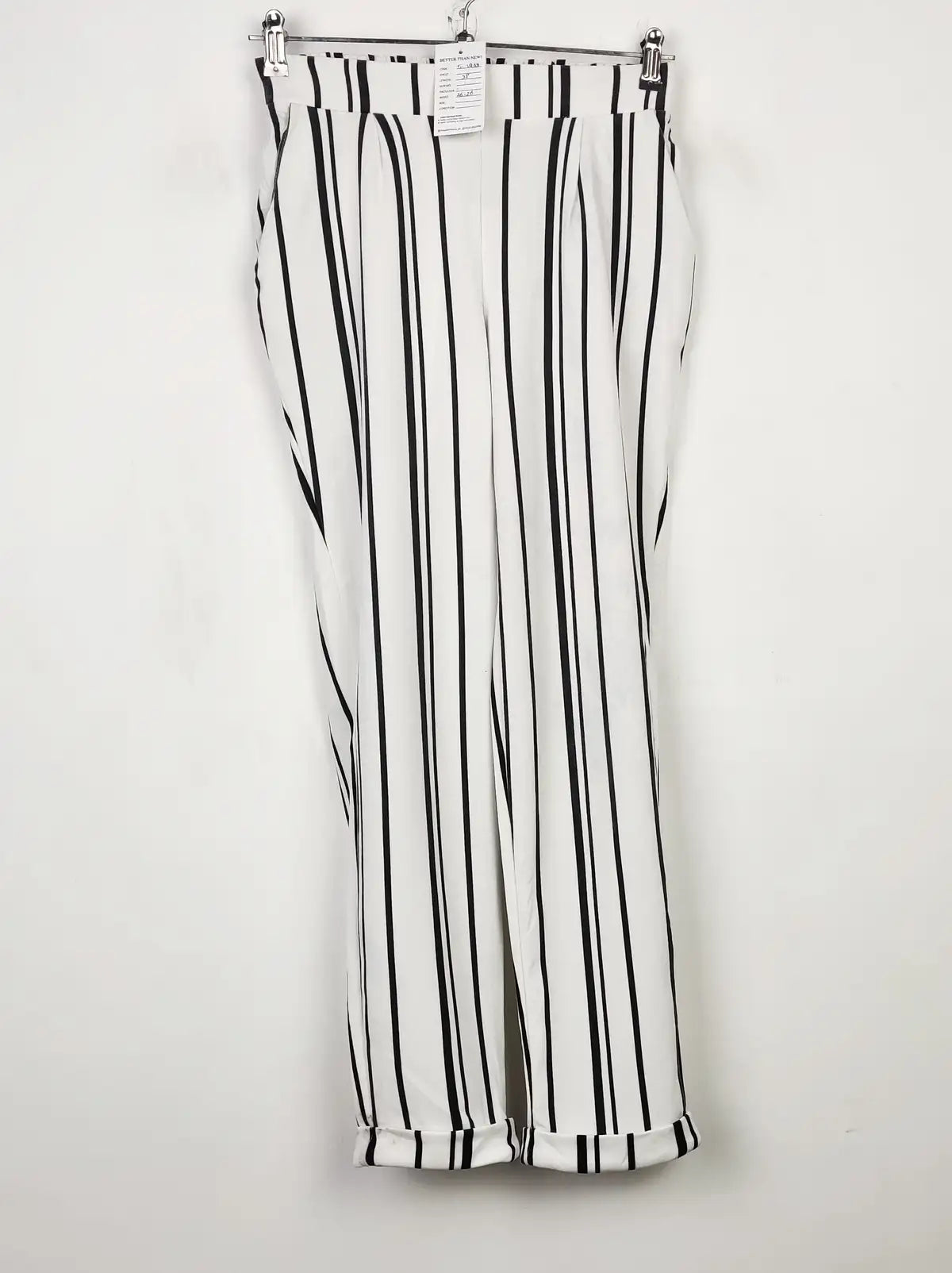 Buy online pre-used pre-loved 100% authentic & Original branded Primark (TT-1963) available in Pakistan. Top international brands avilable.