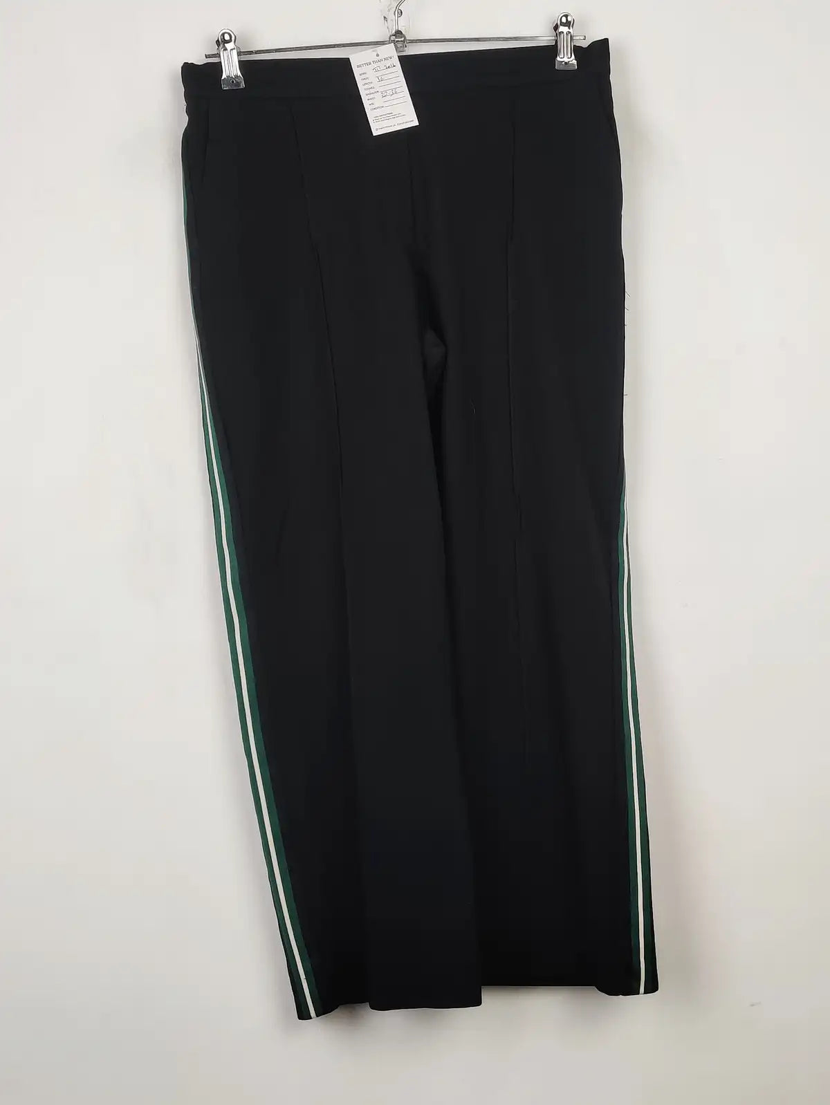 Buy online pre-used pre-loved 100% authentic & Original branded Marks & Spencer (TT-2016) available in Pakistan. Top international brands avilable.