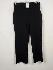 Buy online pre-used pre-loved 100% authentic & Original branded Straight Leg (TT-2018) available in Pakistan. Top international brands avilable.