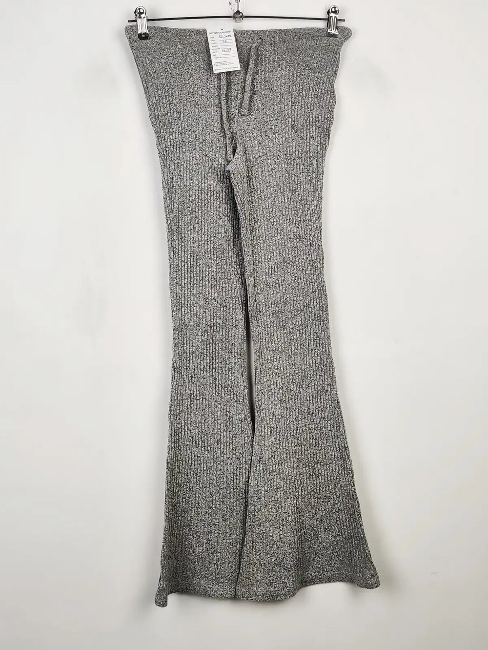 Buy online pre-used pre-loved 100% authentic & Original branded Topshop (TT-2039) available in Pakistan. Top international brands avilable.
