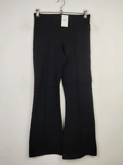 Buy online pre-used pre-loved 100% authentic & Original branded Primark (TT-2063) available in Pakistan. Top international brands avilable.