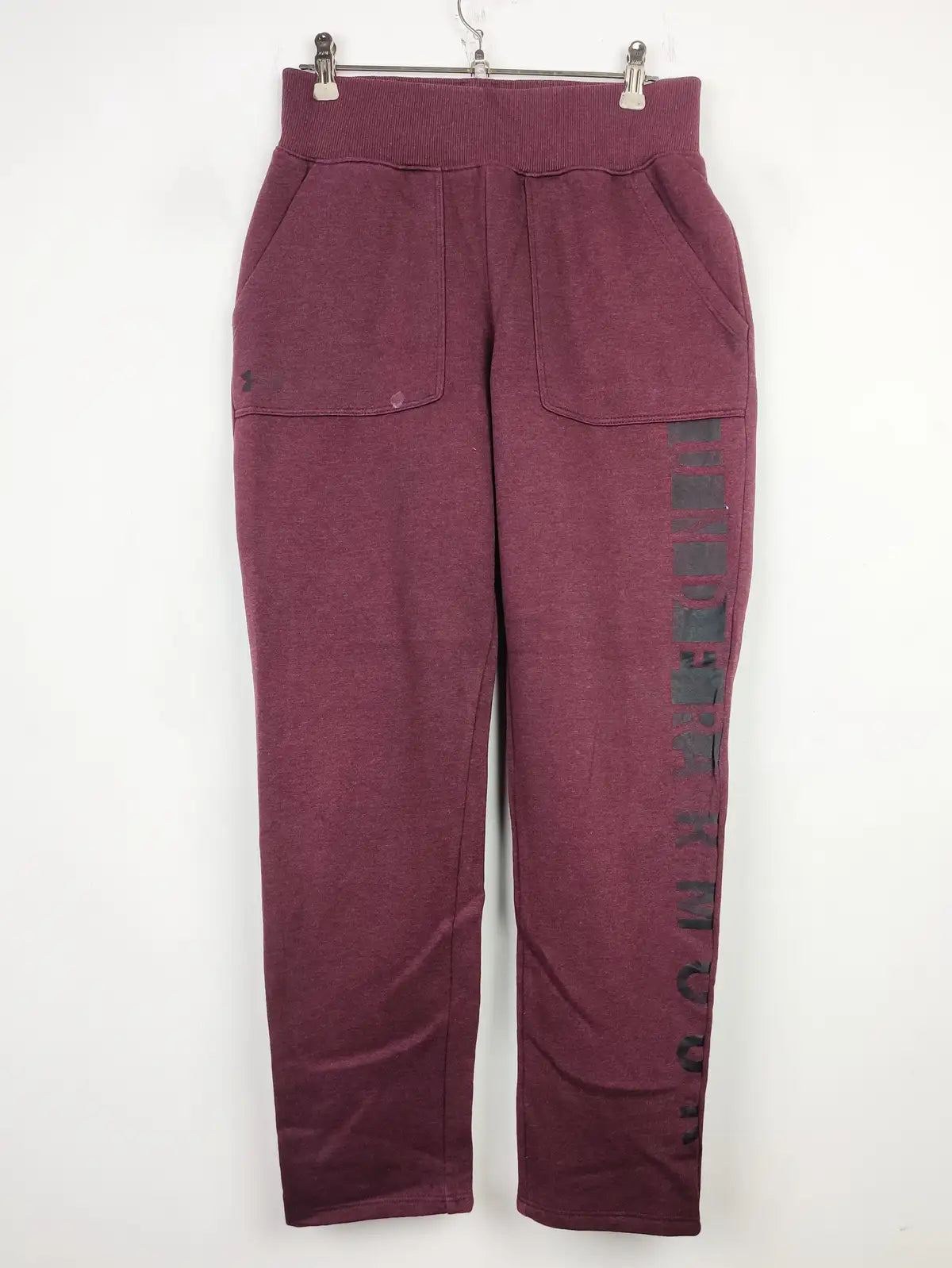 Buy online pre-used pre-loved 100% authentic & Original branded Underarmour (TT-2079) available in Pakistan. Top international brands avilable.
