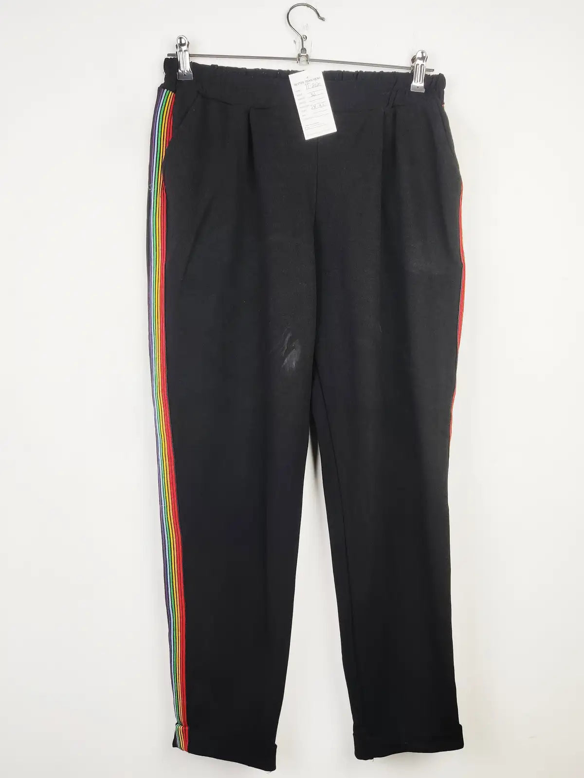 Buy online pre-used pre-loved 100% authentic & Original branded Primark (TT-2121) available in Pakistan. Top international brands avilable.