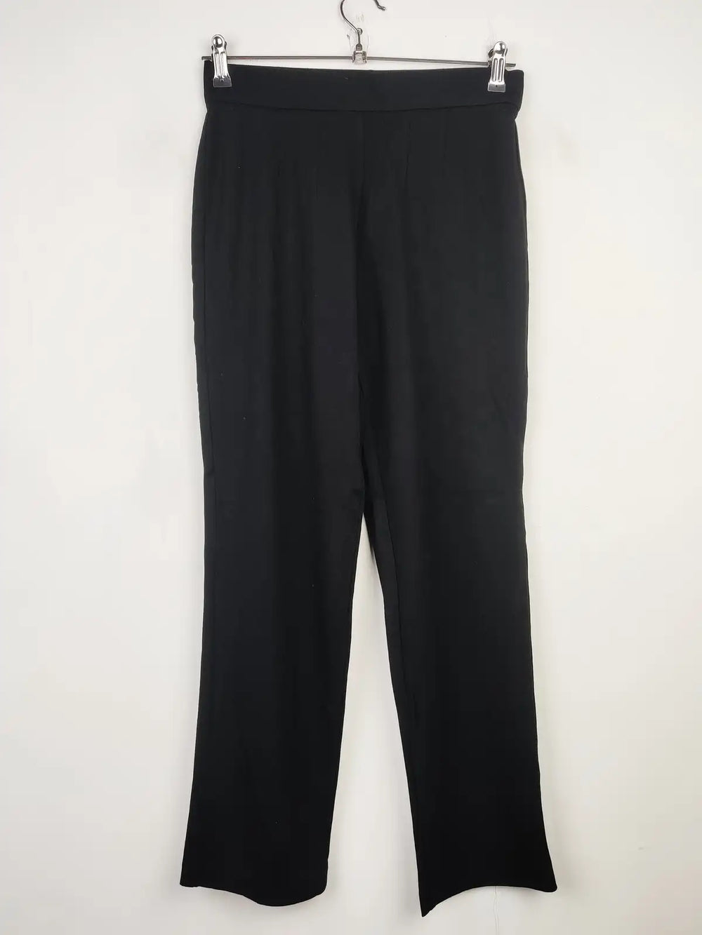 Buy online pre-used pre-loved 100% authentic & Original branded Marks & Spencer (TT-2123) available in Pakistan. Top international brands avilable.