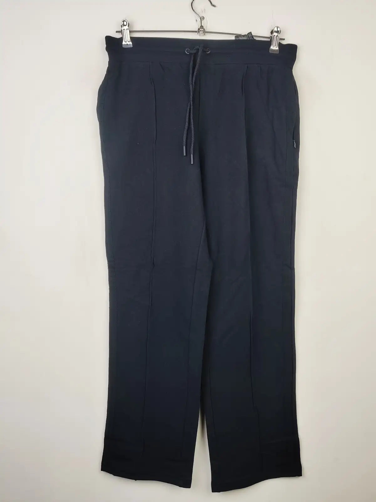 Buy online pre-used pre-loved 100% authentic & Original branded Marks & Spencer (TT-2208) available in Pakistan. Top international brands avilable.