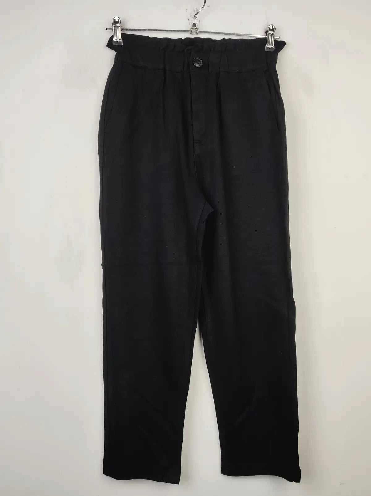 Buy online pre-used pre-loved 100% authentic & Original branded Zara (TT-2245) available in Pakistan. Top international brands avilable.