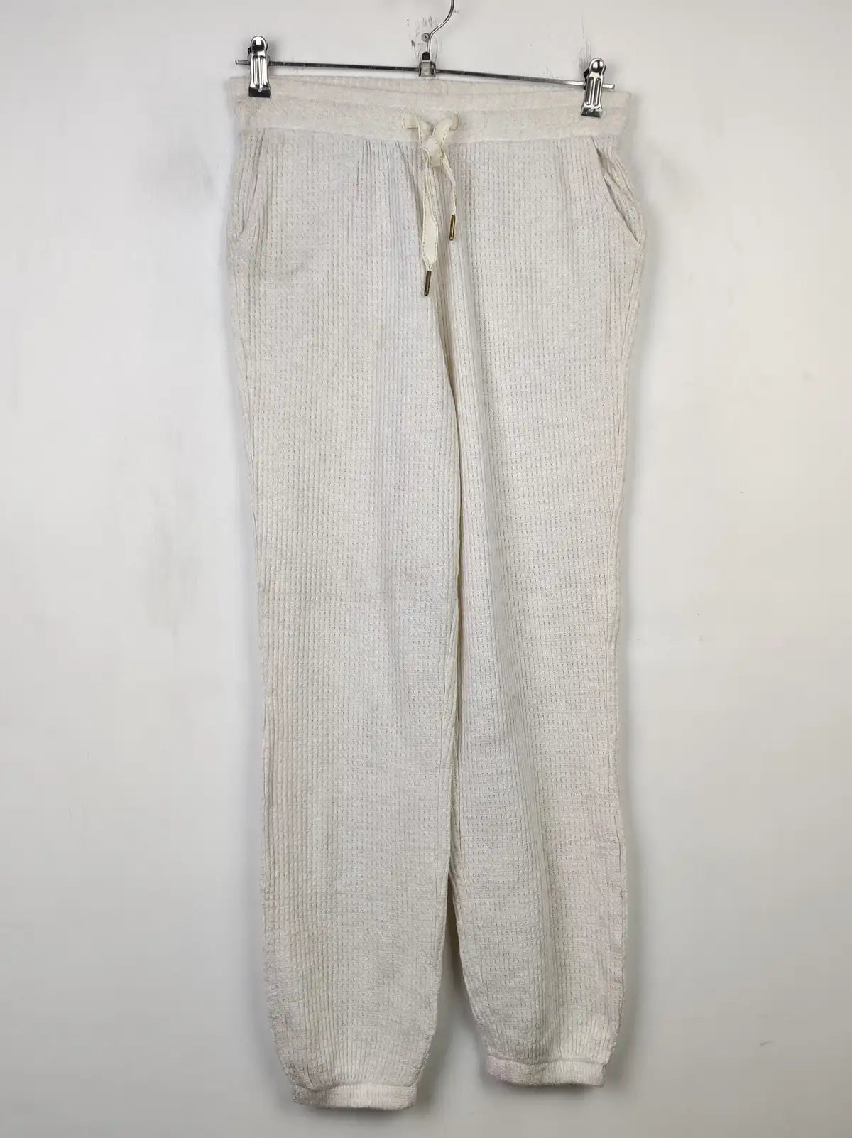 Buy online pre-used pre-loved 100% authentic & Original branded Marks & Spencer (TT-2254) available in Pakistan. Top international brands avilable.