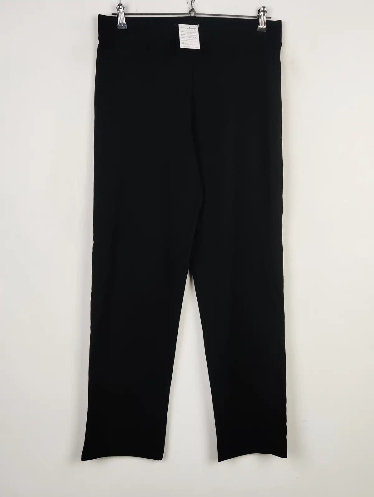 Buy online pre-used pre-loved 100% authentic & Original branded Unknown Brand (TT-2351) available in Pakistan. Top international brands avilable.