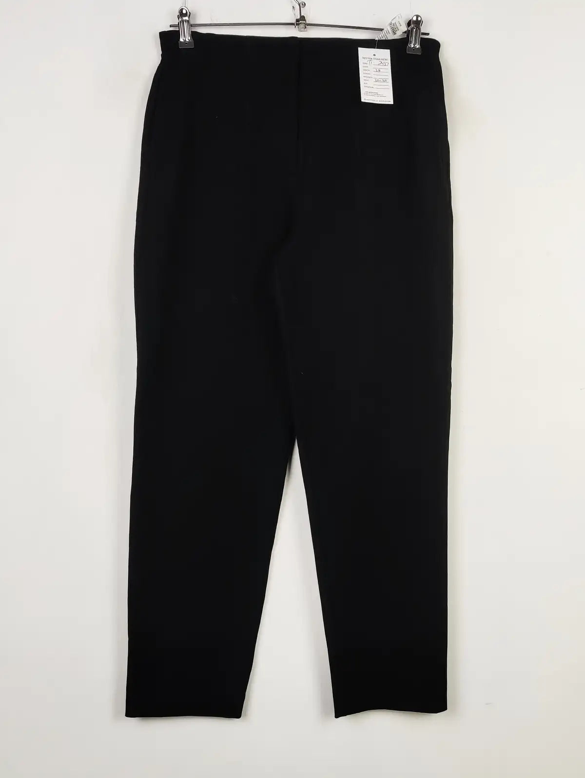 Buy online pre-used pre-loved 100% authentic & Original branded Marks & Spencer (TT-2437) available in Pakistan. Top international brands avilable.