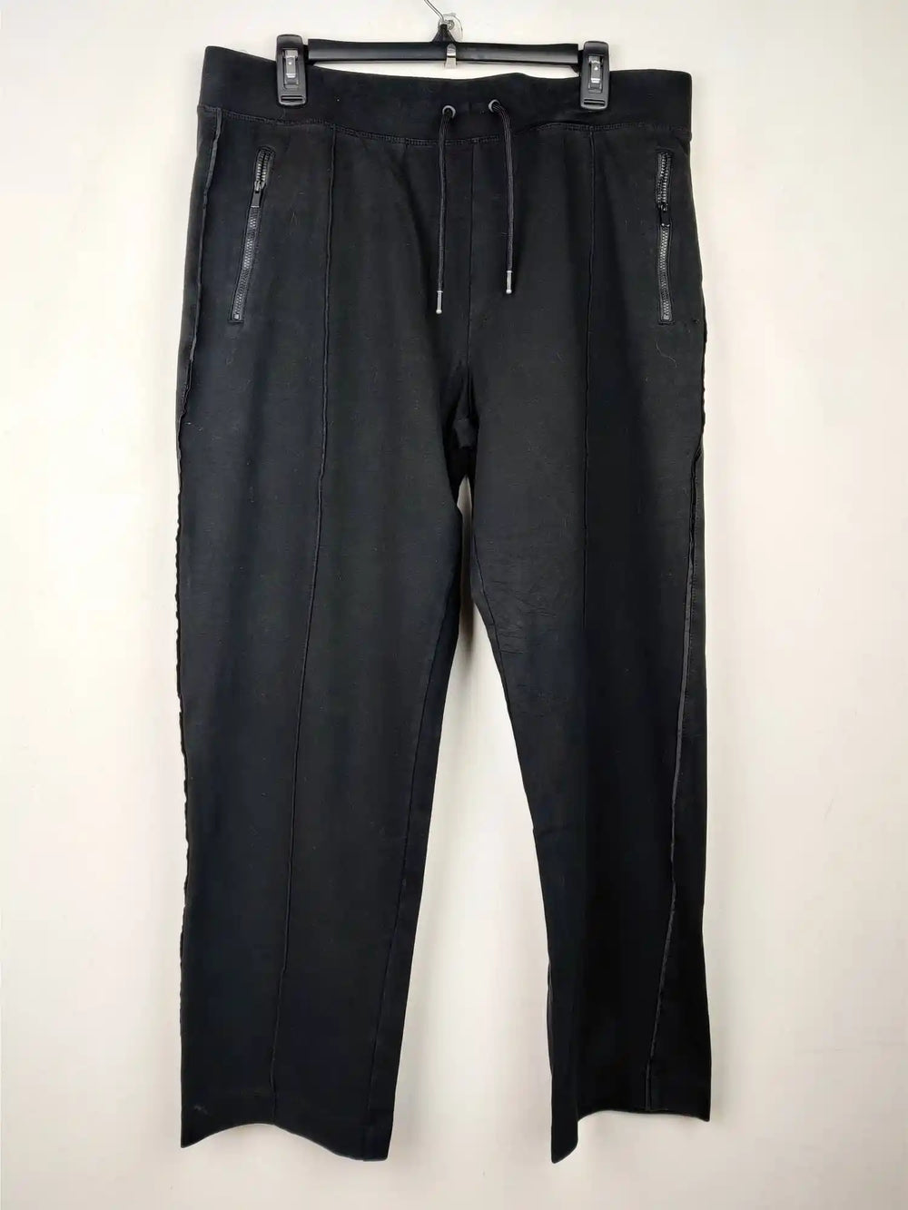 Buy online pre-used pre-loved 100% authentic & Original branded Marks & Spencer (TT-251) available in Pakistan. Top international brands avilable.