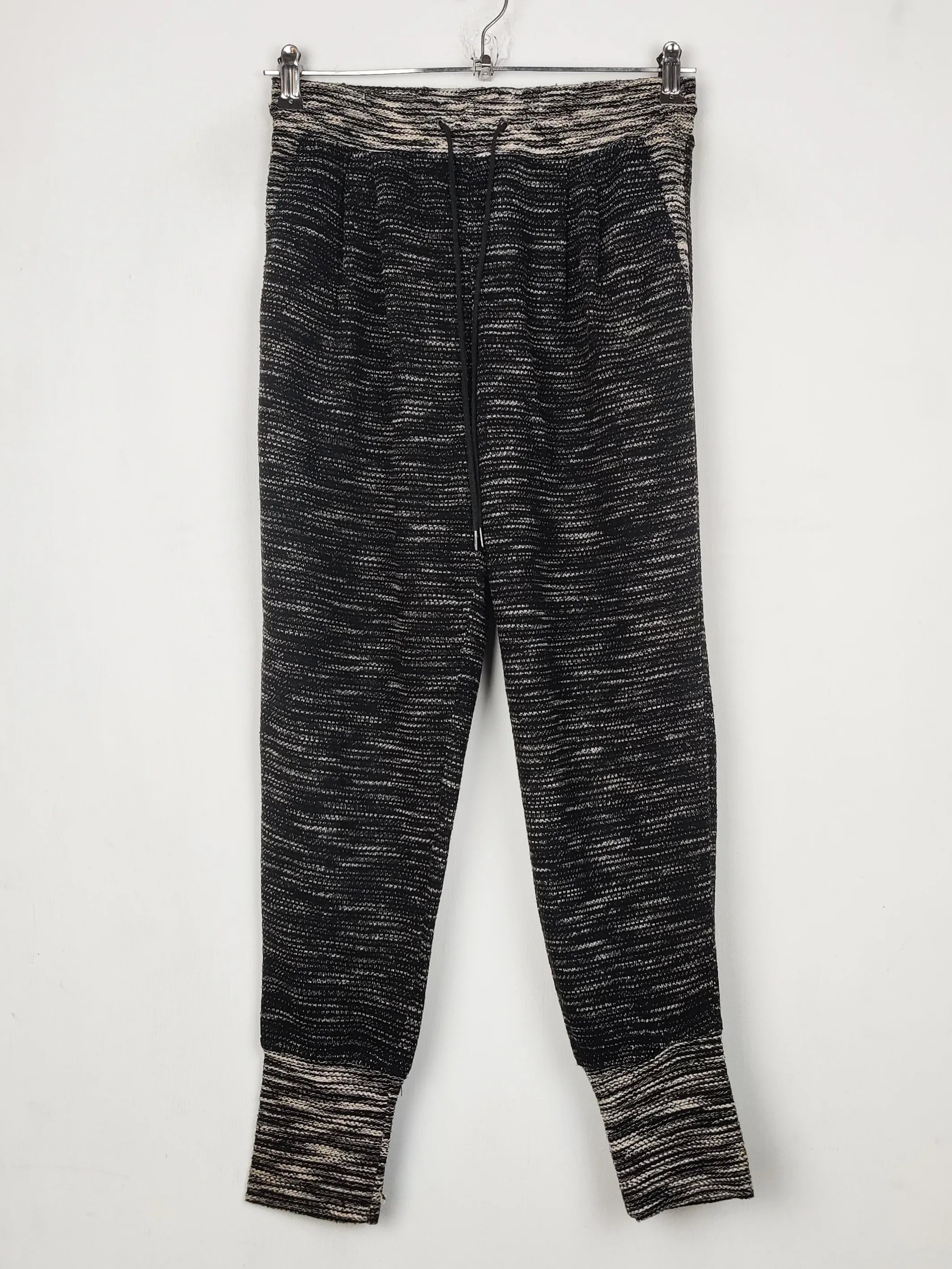 Buy online pre-used pre-loved 100% authentic & Original branded Marks & Spencer (TT-2817) available in Pakistan. Top international brands avilable.