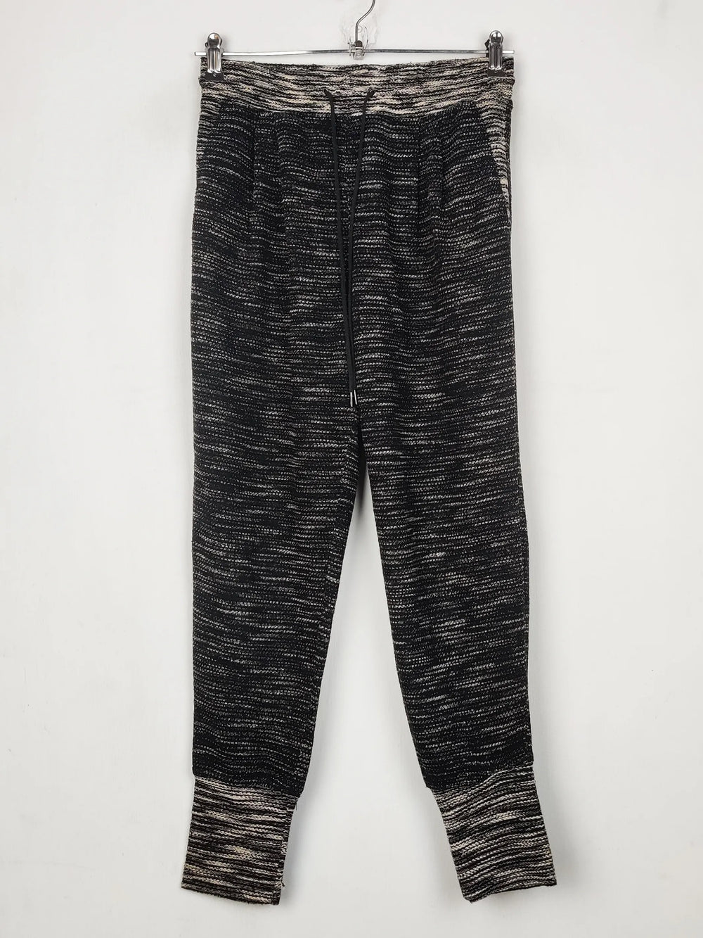 Buy online pre-used pre-loved 100% authentic & Original branded Marks & Spencer (TT-2817) available in Pakistan. Top international brands avilable.
