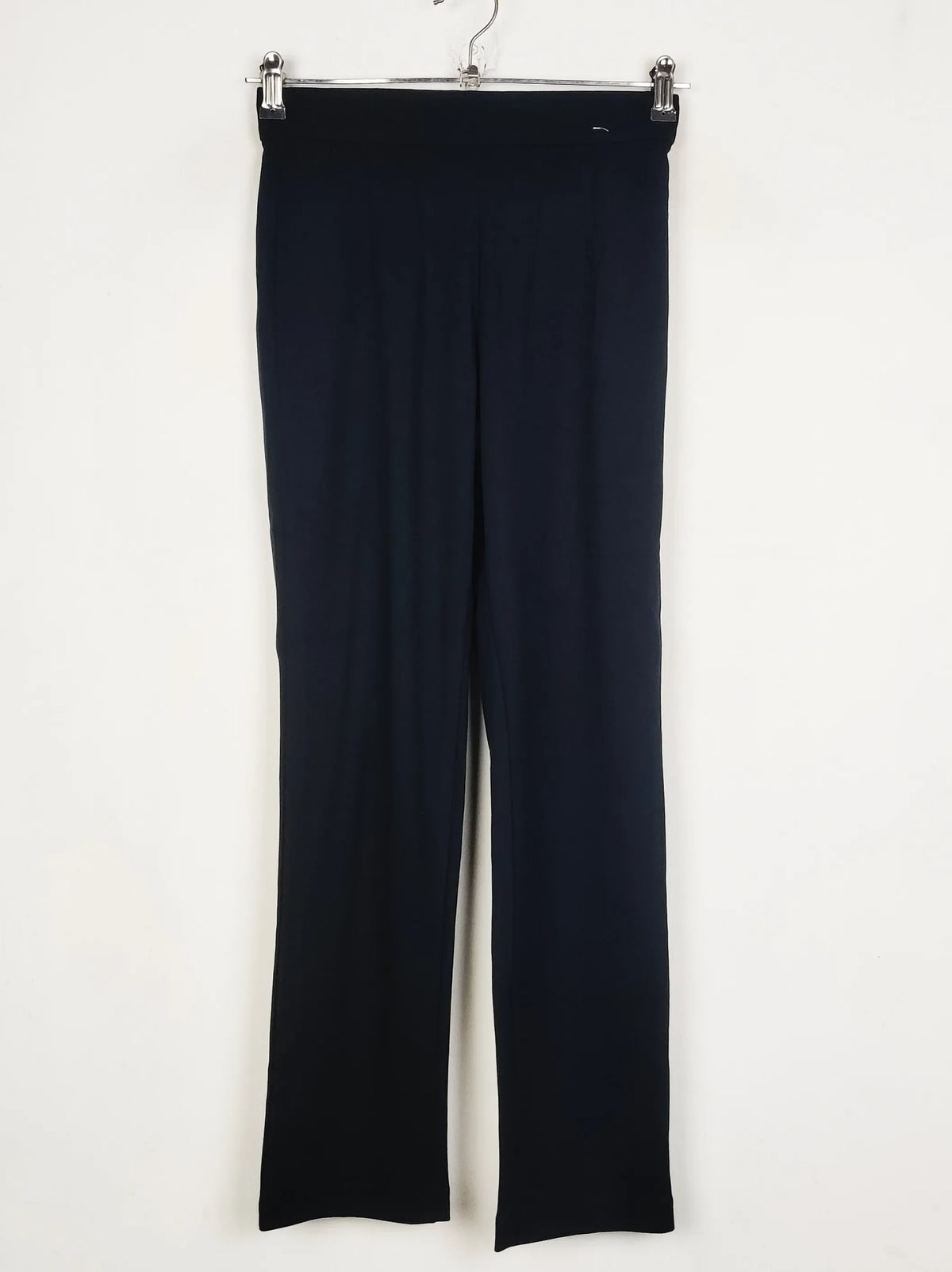 Buy online pre-used pre-loved 100% authentic & Original branded Marks & Spencer (TT-2827) available in Pakistan. Top international brands avilable.