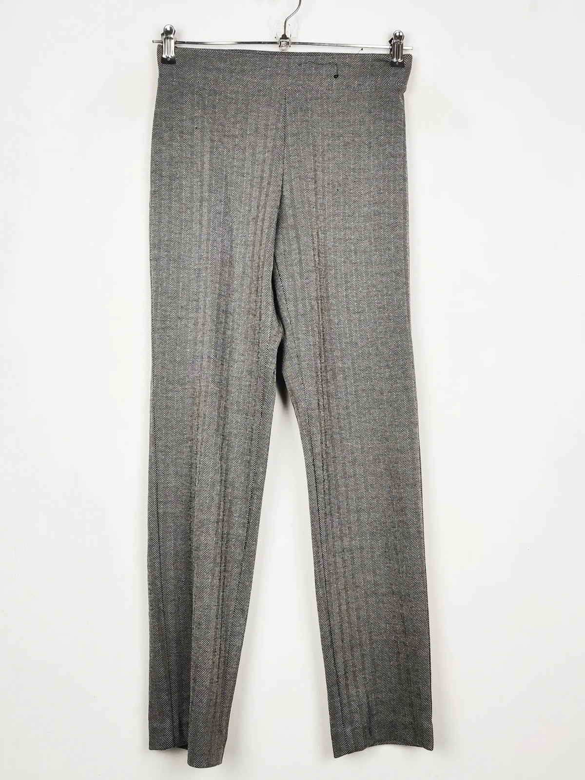 Buy online pre-used pre-loved 100% authentic & Original branded Marks & Spencer (TT-2842) available in Pakistan. Top international brands avilable.