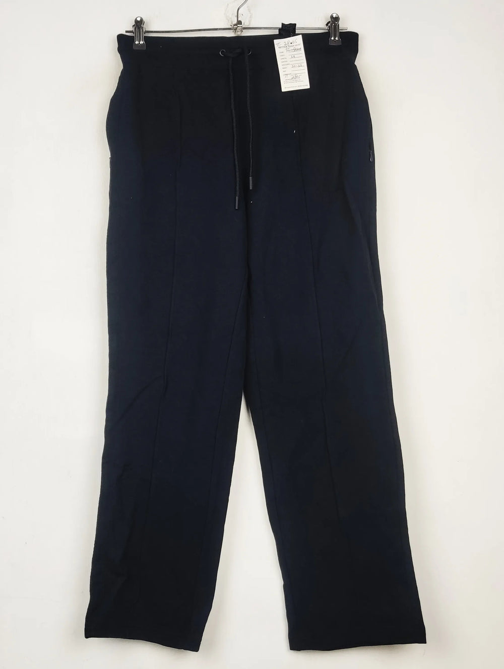 Buy online pre-used pre-loved 100% authentic & Original branded Marks & Spencer (TT-2865) available in Pakistan. Top international brands avilable.