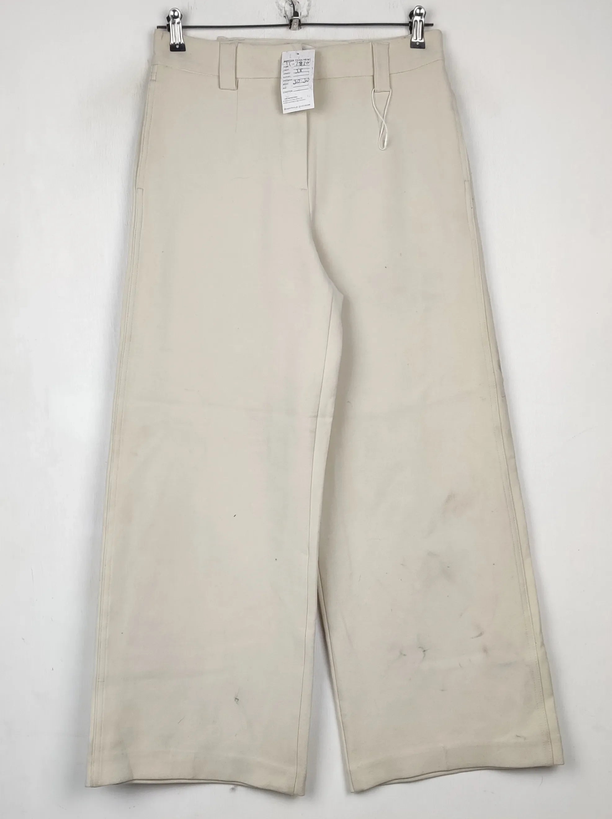 Buy online pre-used pre-loved 100% authentic & Original branded Marks & Spencer (TT-2870) available in Pakistan. Top international brands avilable.