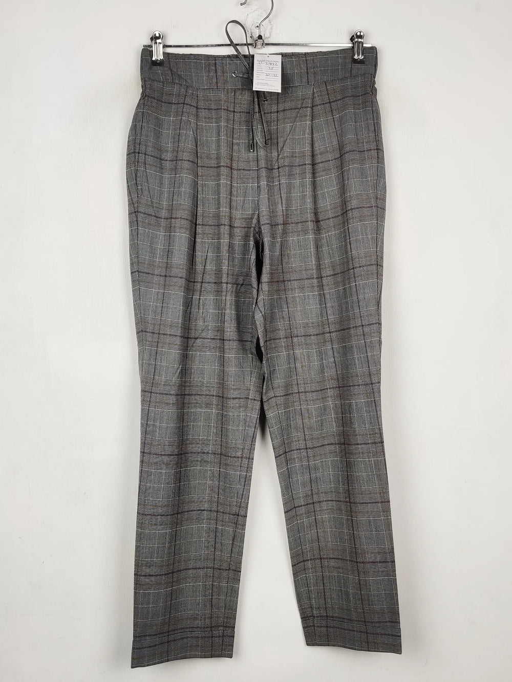 Buy online pre-used pre-loved 100% authentic & Original branded Marks & Spencer (TT-2892) available in Pakistan. Top international brands avilable.