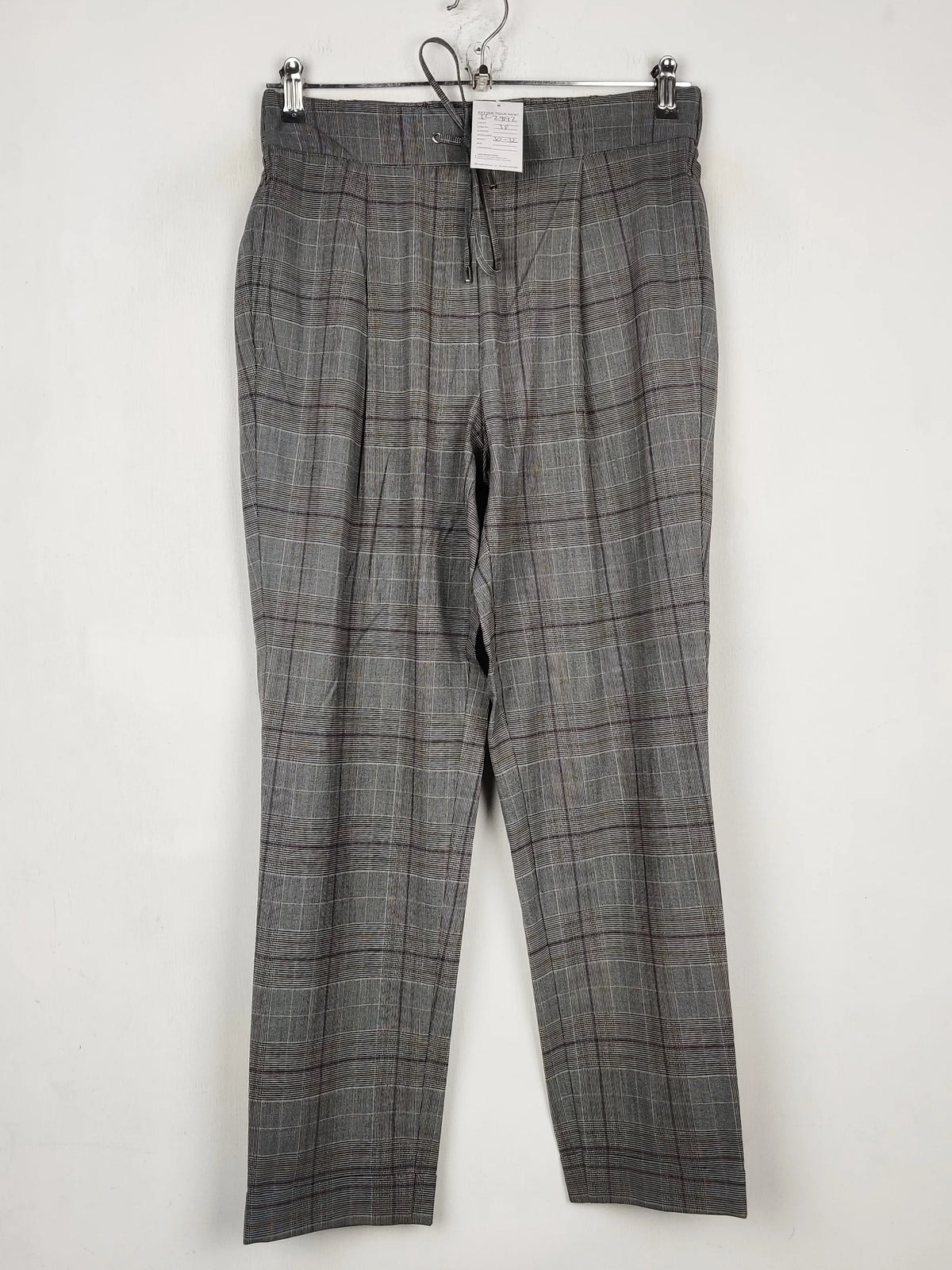 Buy online pre-used pre-loved 100% authentic & Original branded Marks & Spencer (TT-2892) available in Pakistan. Top international brands avilable.