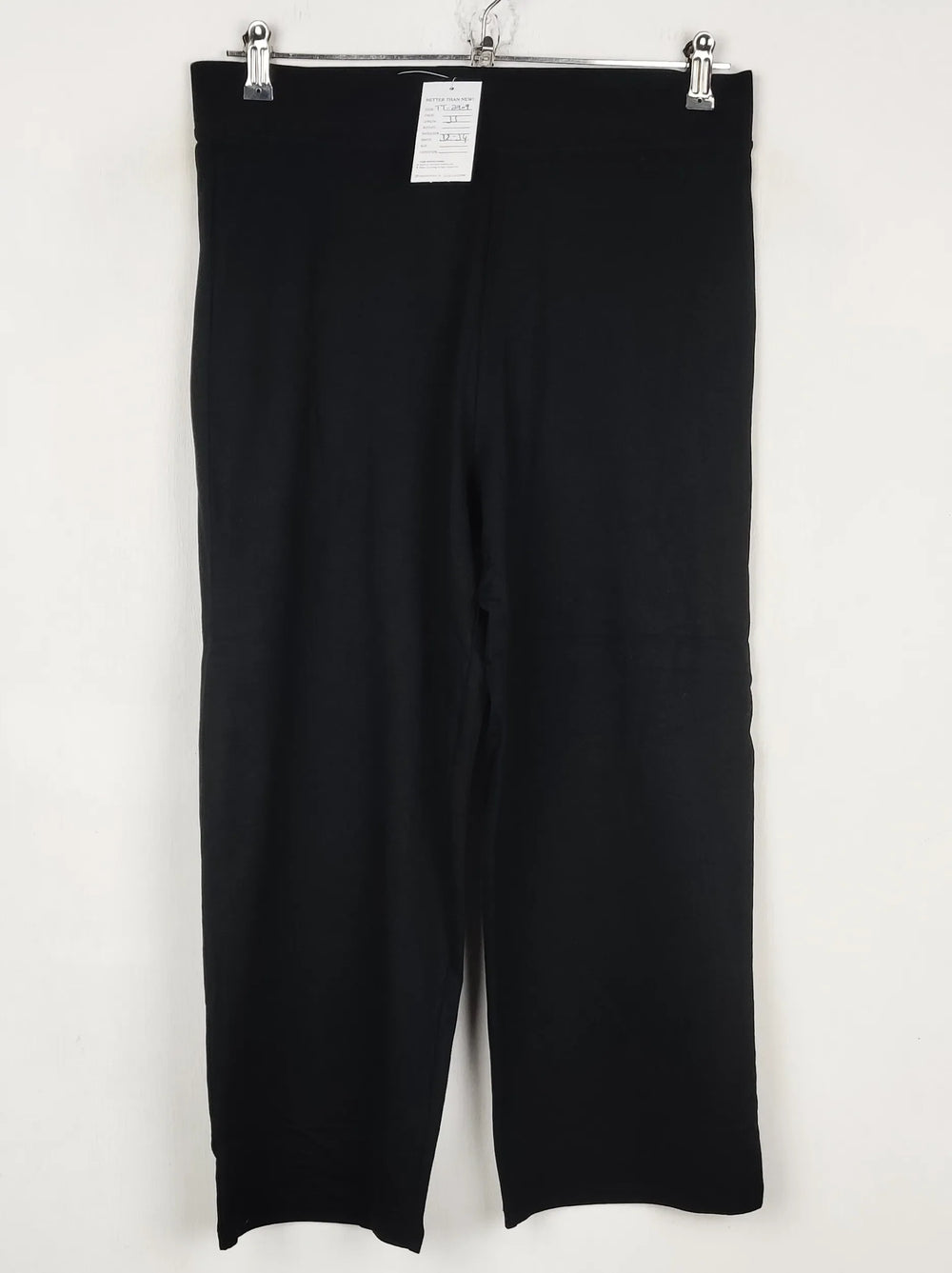Buy online pre-used pre-loved 100% authentic & Original branded Marks & Spencer (TT-2909) available in Pakistan. Top international brands avilable.