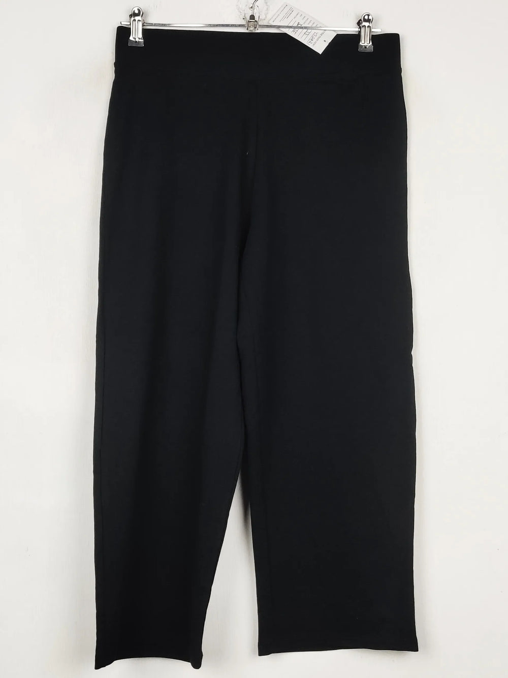 Buy online pre-used pre-loved 100% authentic & Original branded Marks & Spencer (TT-2921) available in Pakistan. Top international brands avilable.