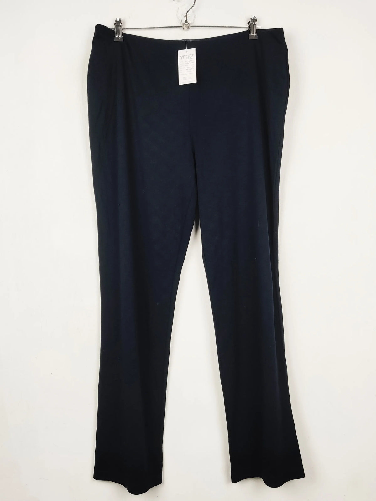 Buy online pre-used pre-loved 100% authentic & Original branded Marks & Spencer (TT-2973) available in Pakistan. Top international brands avilable.