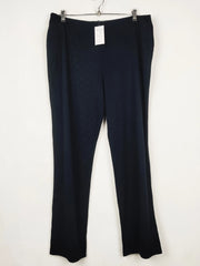 Buy online pre-used pre-loved 100% authentic & Original branded Marks & Spencer (TT-2973) available in Pakistan. Top international brands avilable.