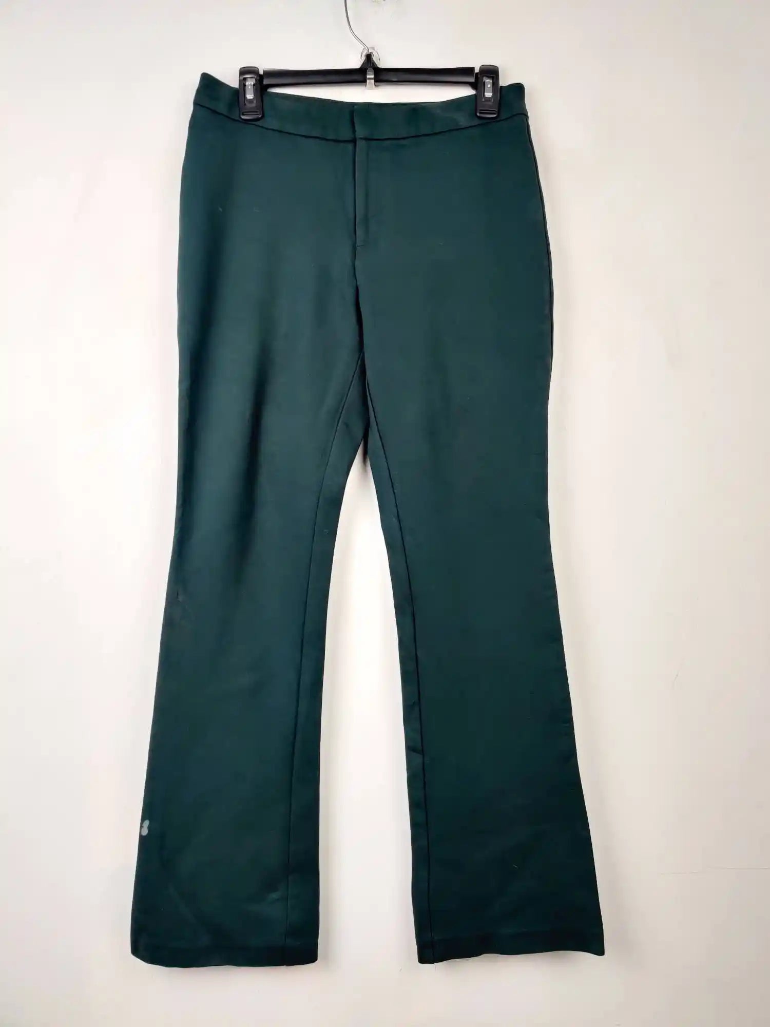 Buy online pre-used pre-loved 100% authentic & Original branded Marks & Spencer (TT-304) available in Pakistan. Top international brands avilable.