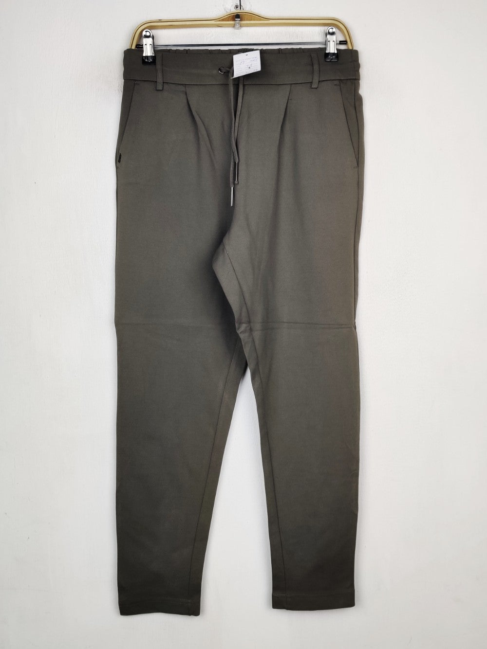 Only (TT-3056)