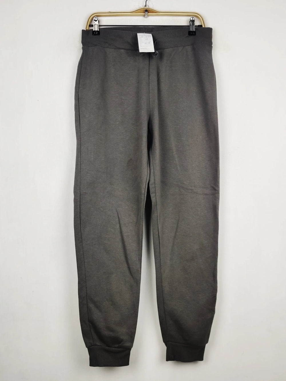 Buy online pre-used pre-loved 100% authentic & Original branded Primark (TT-3249) available in Pakistan. Top international brands avilable.