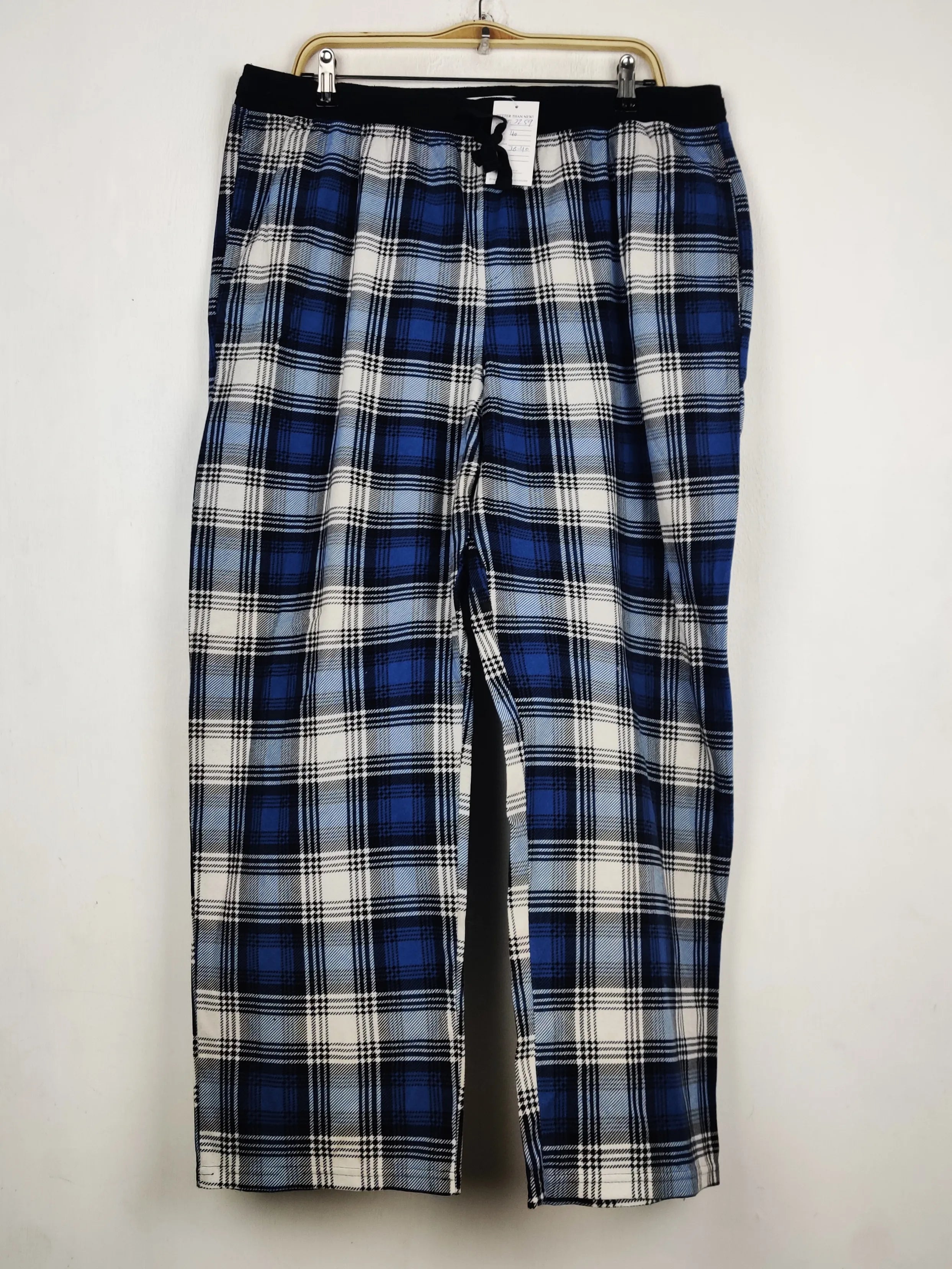 Buy online pre-used pre-loved 100% authentic & Original branded Primark (TT-3259) available in Pakistan. Top international brands avilable.