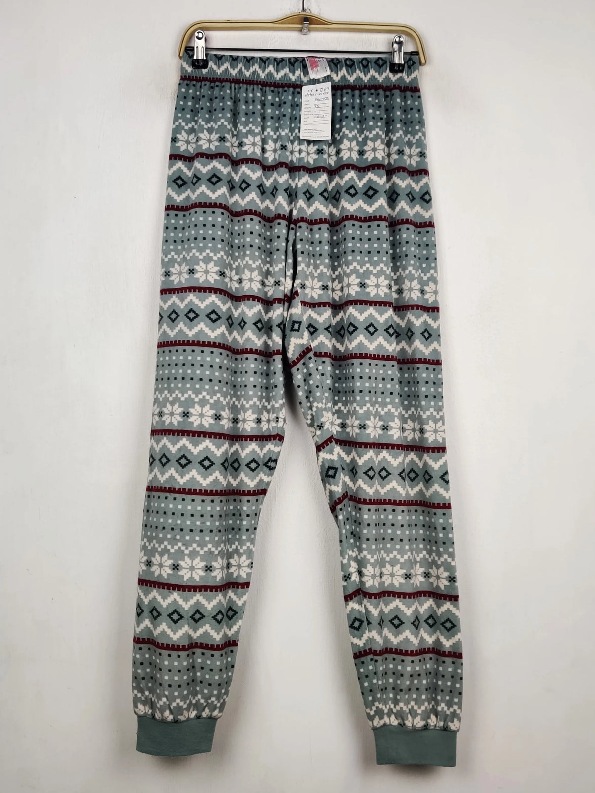 Buy online pre-used pre-loved 100% authentic & Original branded Primark (TT-3269) available in Pakistan. Top international brands avilable.