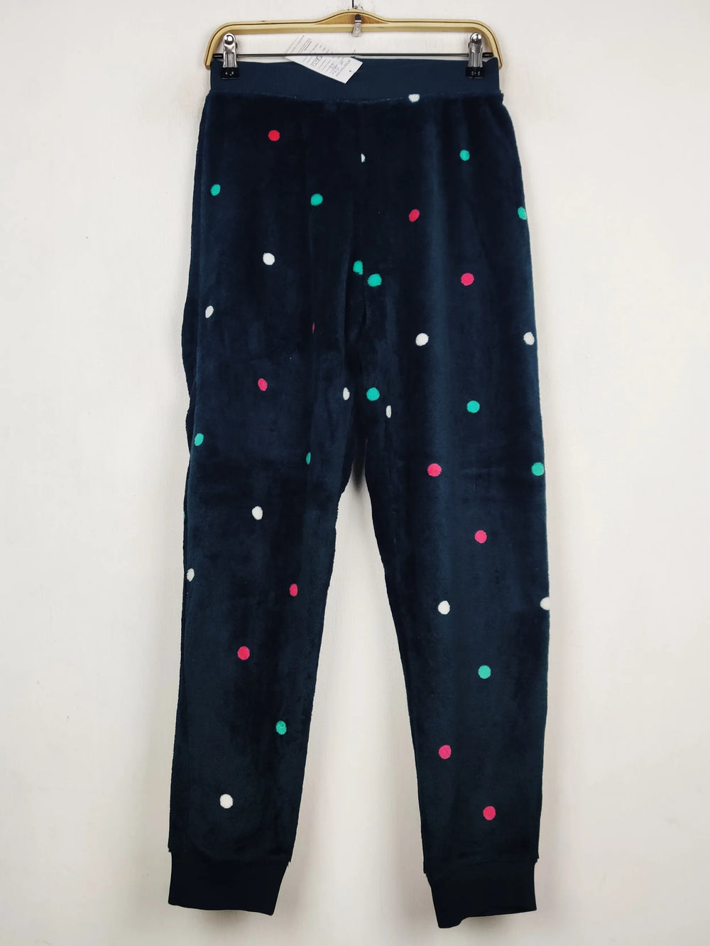Buy online pre-used pre-loved 100% authentic & Original branded Marks & Spencer (TT-3270) available in Pakistan. Top international brands avilable.