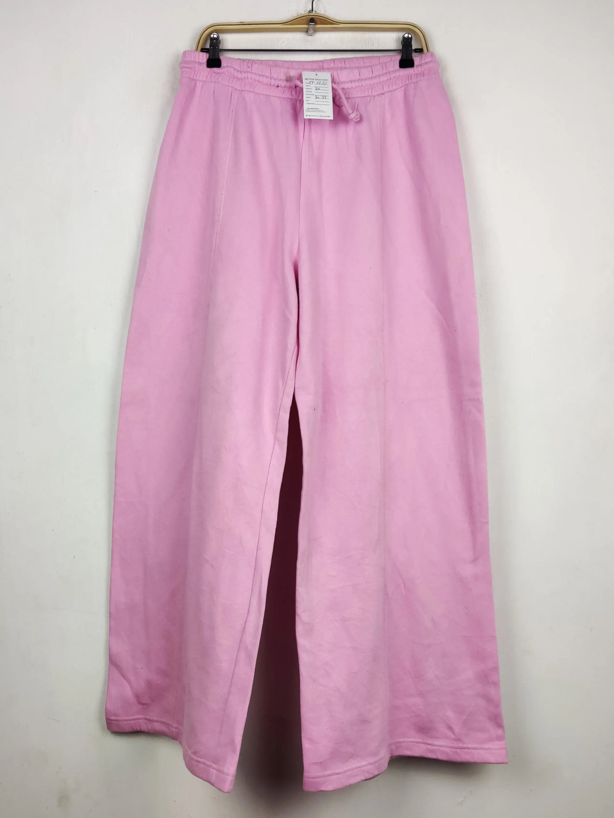 Buy online pre-used pre-loved 100% authentic & Original branded Zara (TT-3272) available in Pakistan. Top international brands avilable.
