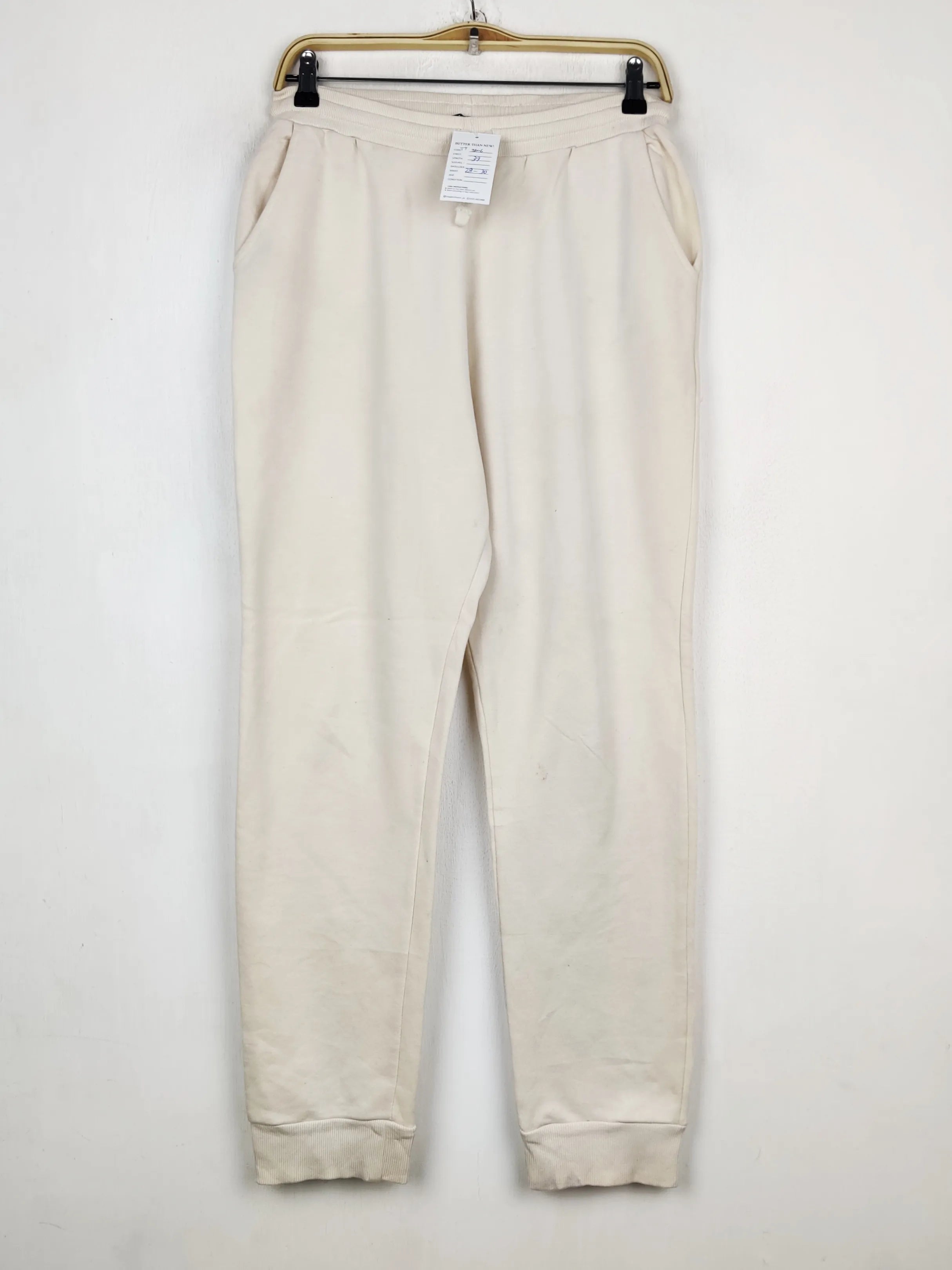 Buy online pre-used pre-loved 100% authentic & Original branded Zara (TT-3306) available in Pakistan. Top international brands avilable.