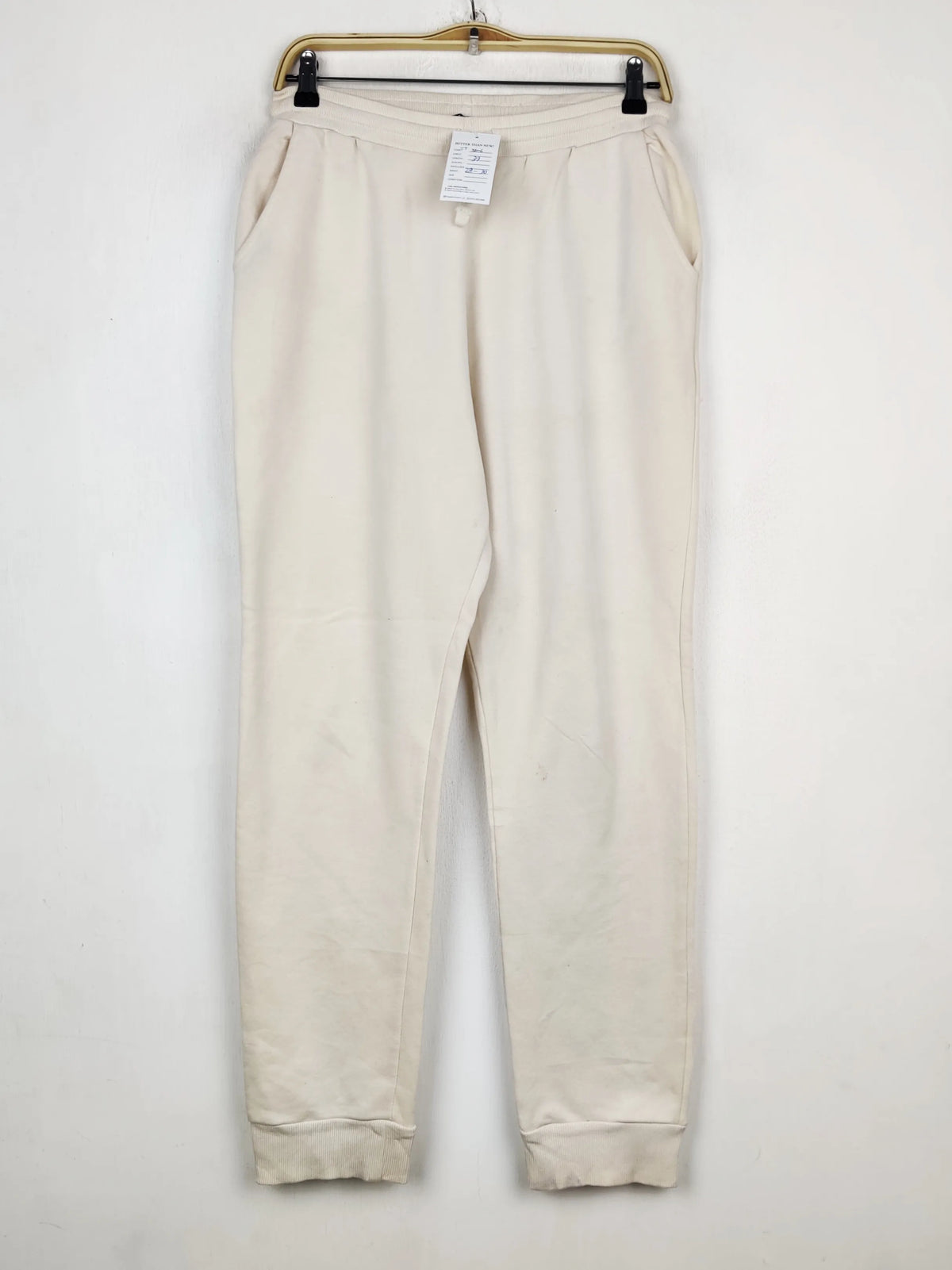 Buy online pre-used pre-loved 100% authentic & Original branded Zara (TT-3306) available in Pakistan. Top international brands avilable.