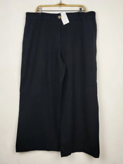 Buy online pre-used pre-loved 100% authentic & Original branded Marks & Spencer (TT-3327) available in Pakistan. Top international brands avilable.