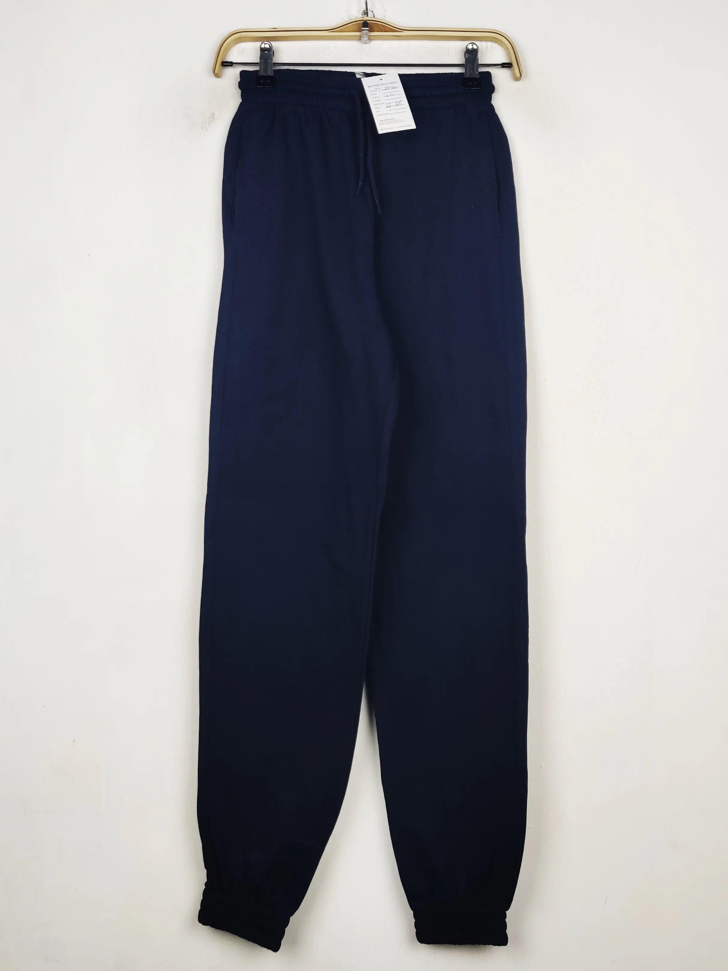 Buy online pre-used pre-loved 100% authentic & Original branded H&M (TT-3340) available in Pakistan. Top international brands avilable.