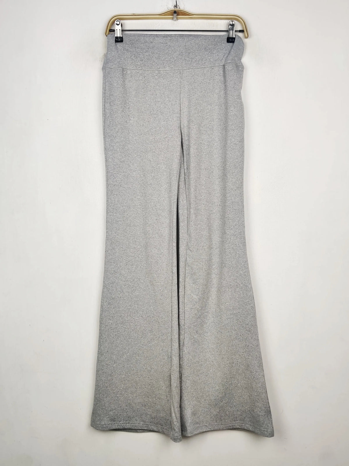 Buy online pre-used pre-loved 100% authentic & Original branded Shein (TT-3342) available in Pakistan. Top international brands avilable.