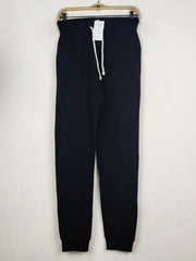 Buy online pre-used pre-loved 100% authentic & Original branded H&M (TT-3360) available in Pakistan. Top international brands avilable.