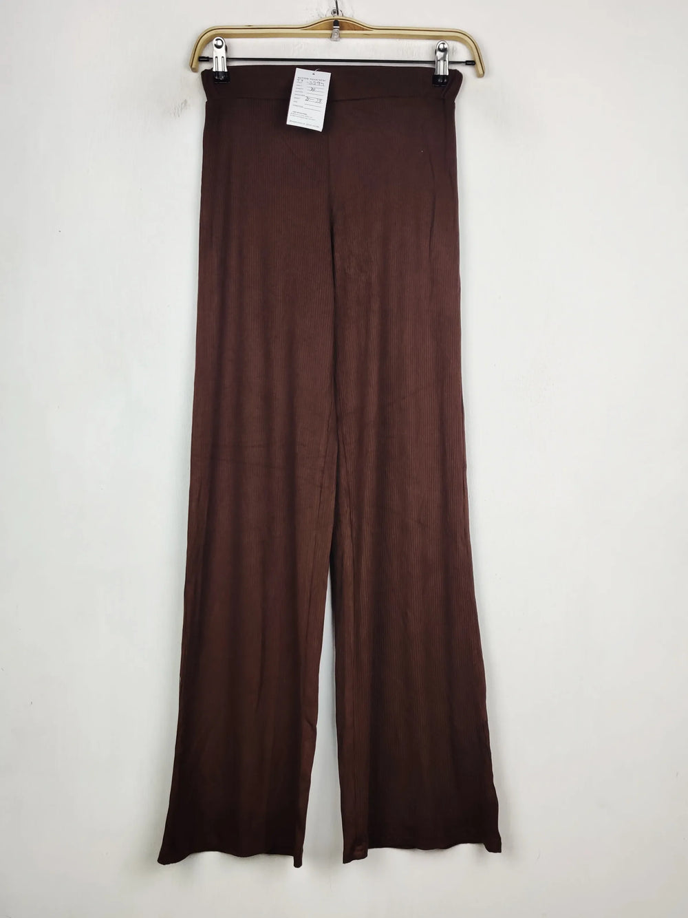 Buy online pre-used pre-loved 100% authentic & Original branded Shein (TT-3394) available in Pakistan. Top international brands avilable.