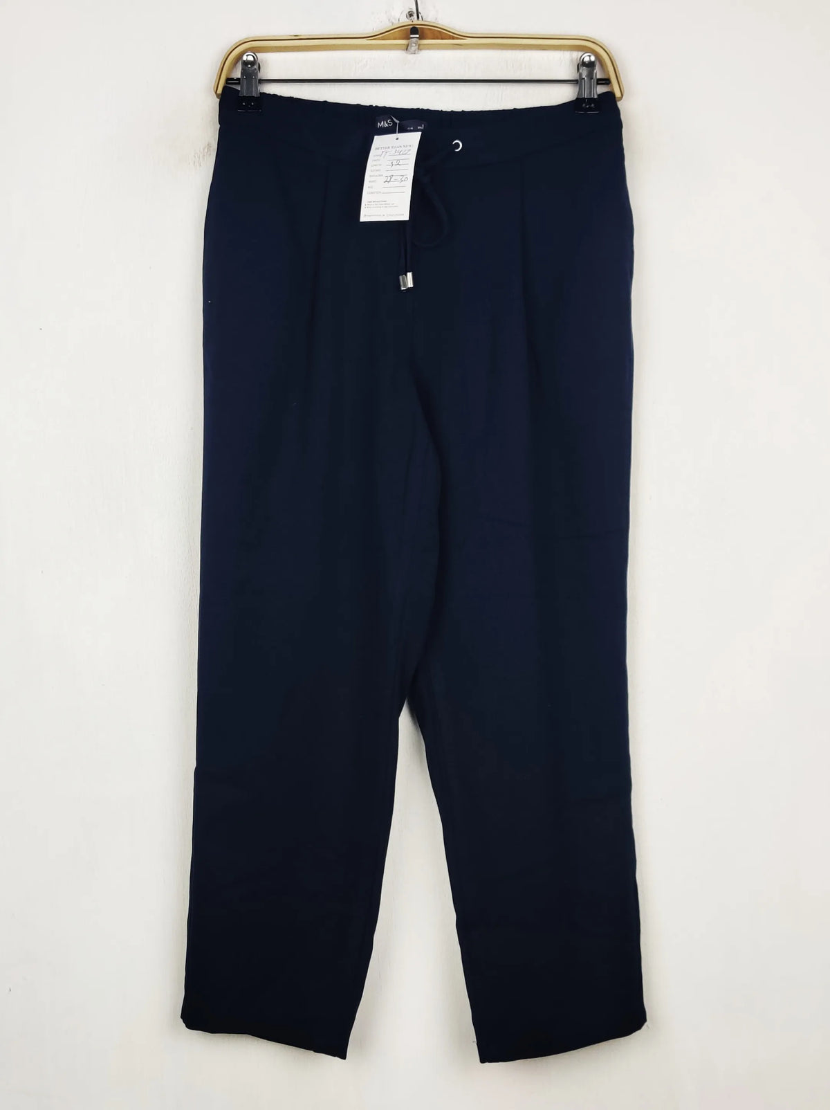 Buy online pre-used pre-loved 100% authentic & Original branded Marks & Spencer (TT-3427) available in Pakistan. Top international brands avilable.