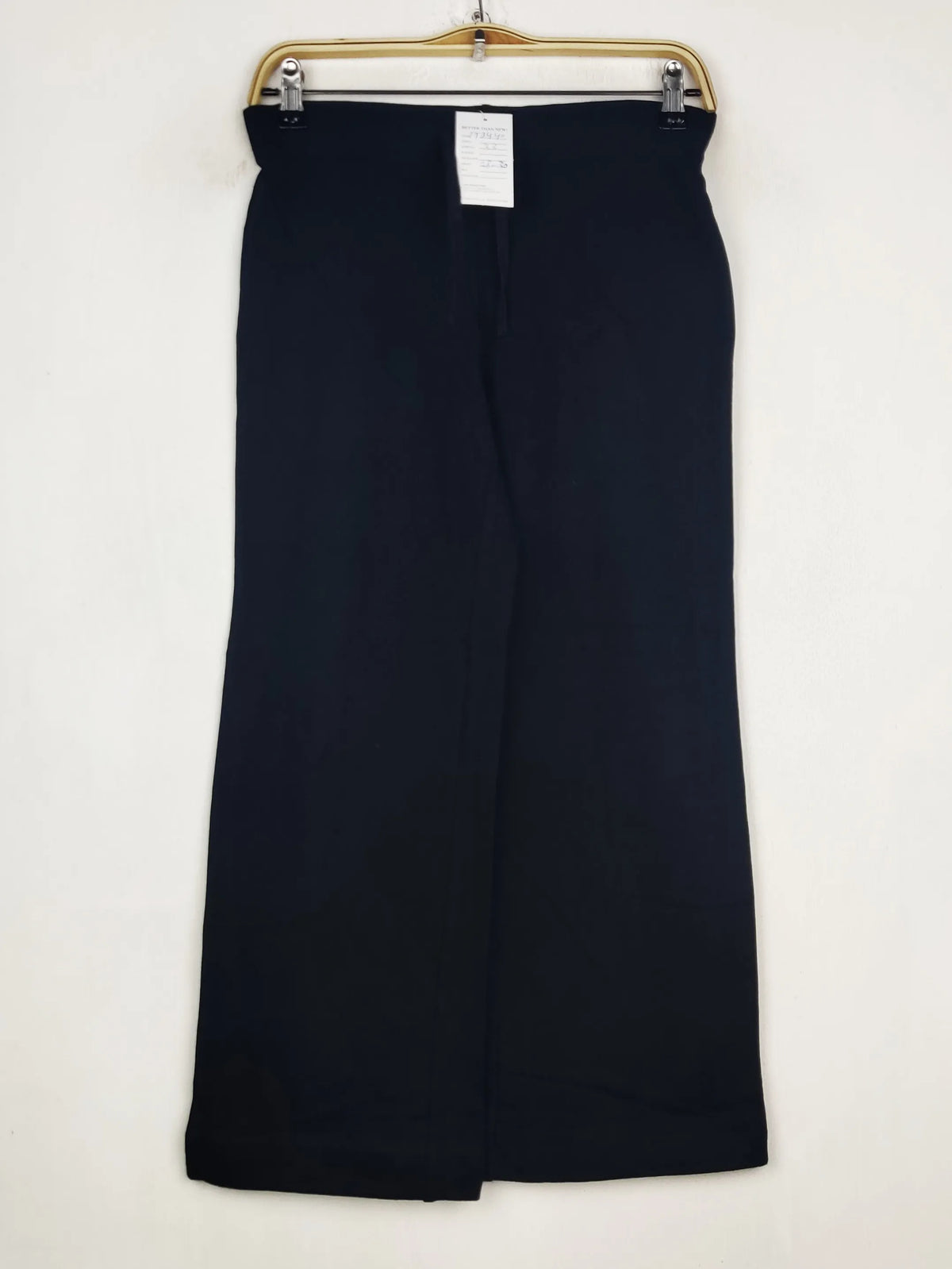 Buy online pre-used pre-loved 100% authentic & Original branded Marks & Spencer (TT-3440) available in Pakistan. Top international brands avilable.